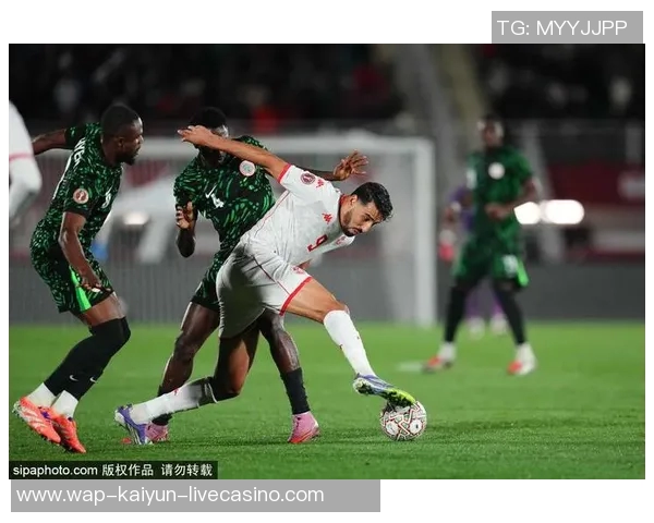 赞比亚与阿尔及利亚激战正酣谁将赢得这场非洲足球盛宴 赞比亚与阿尔及利亚激战正酣谁将赢得这场非洲足球盛宴